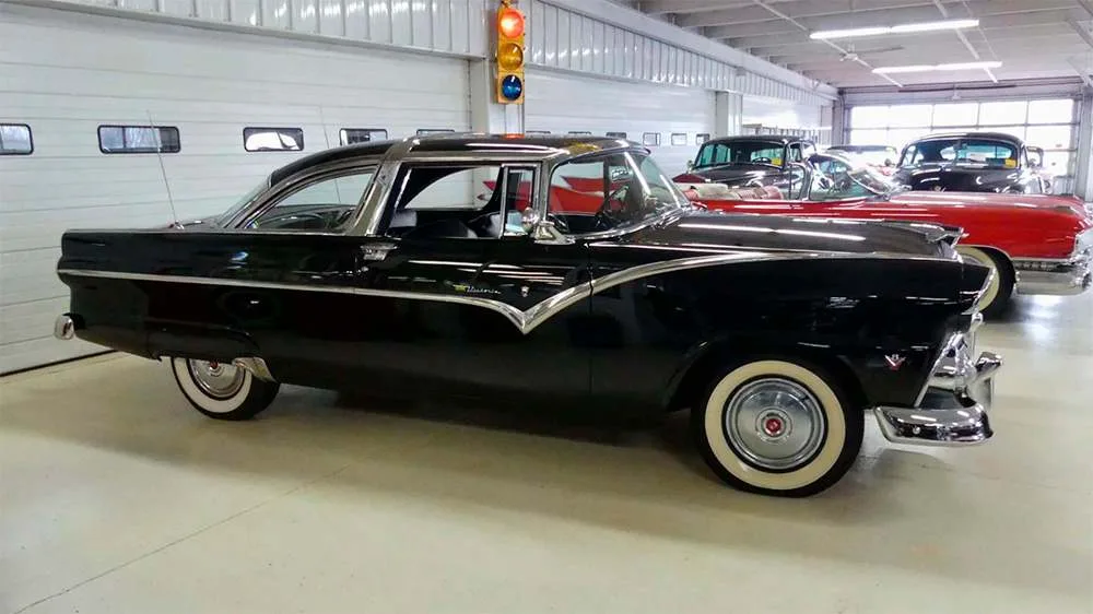 1955 Ford Crown Victoria